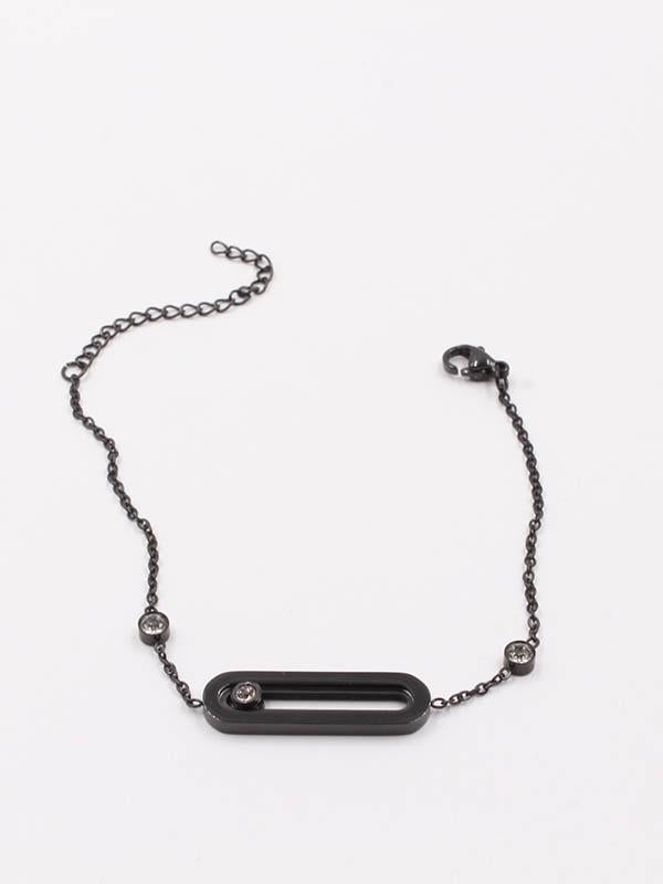 سواره ميسيكا messika