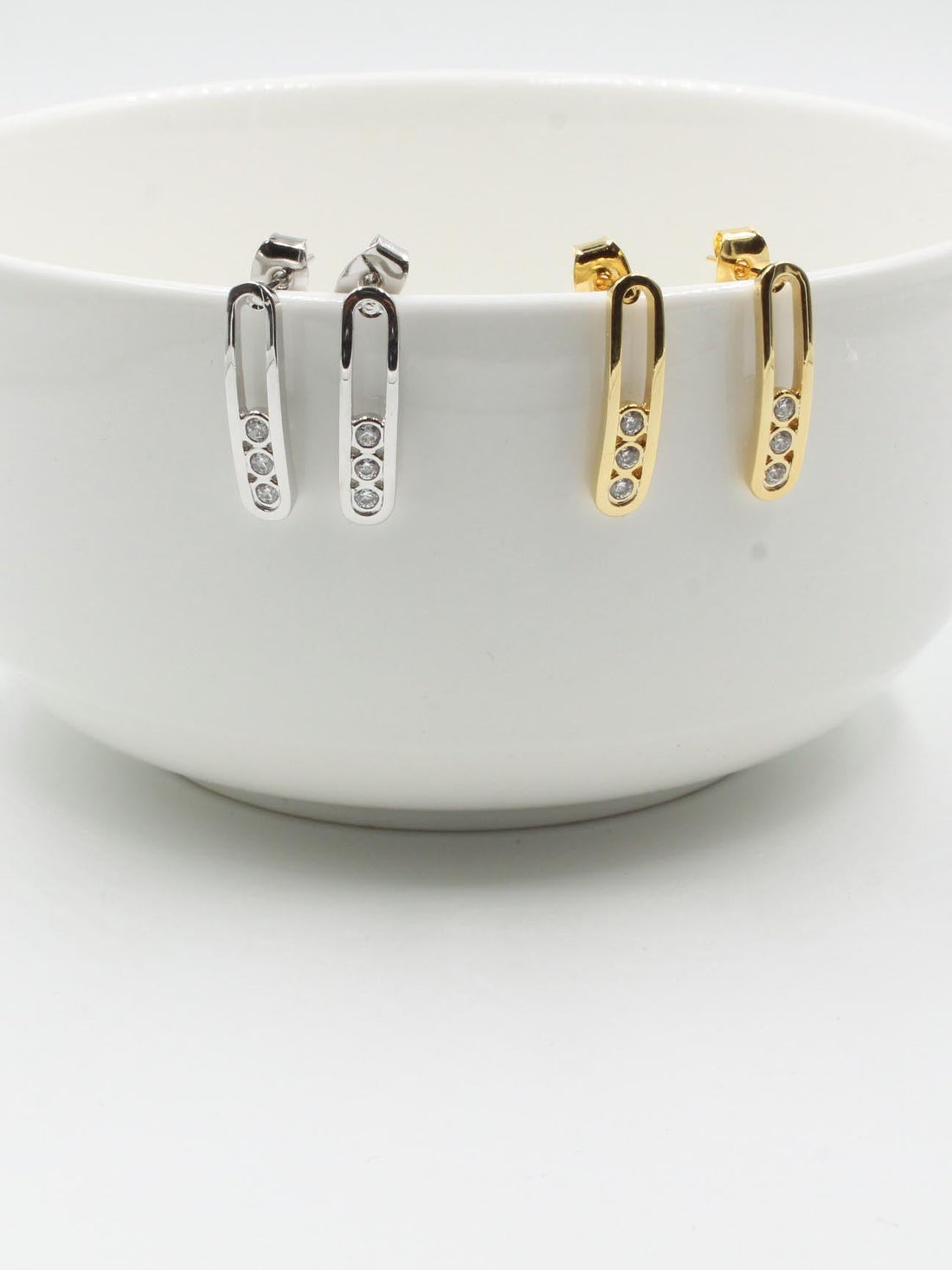 حلق كبير زركون حلق متوفر 2 لون