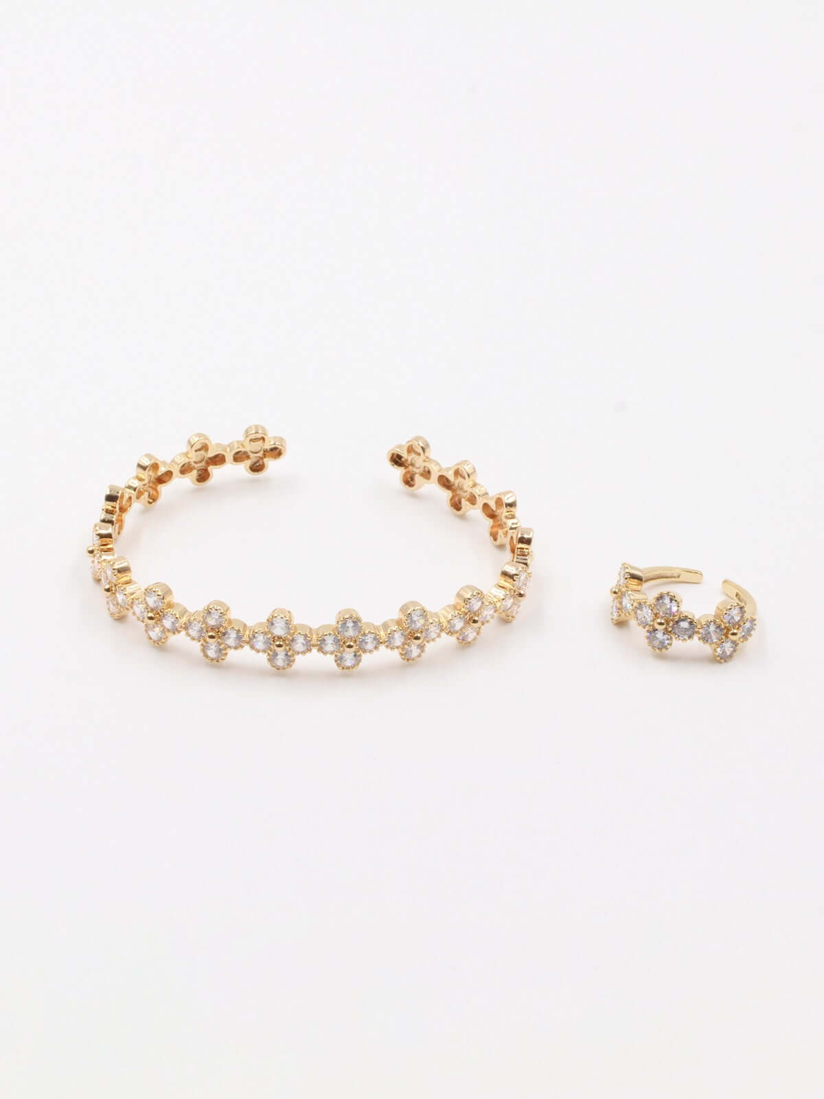 اسوارة فان كليف الورده مع خاتم اسواره van cleef