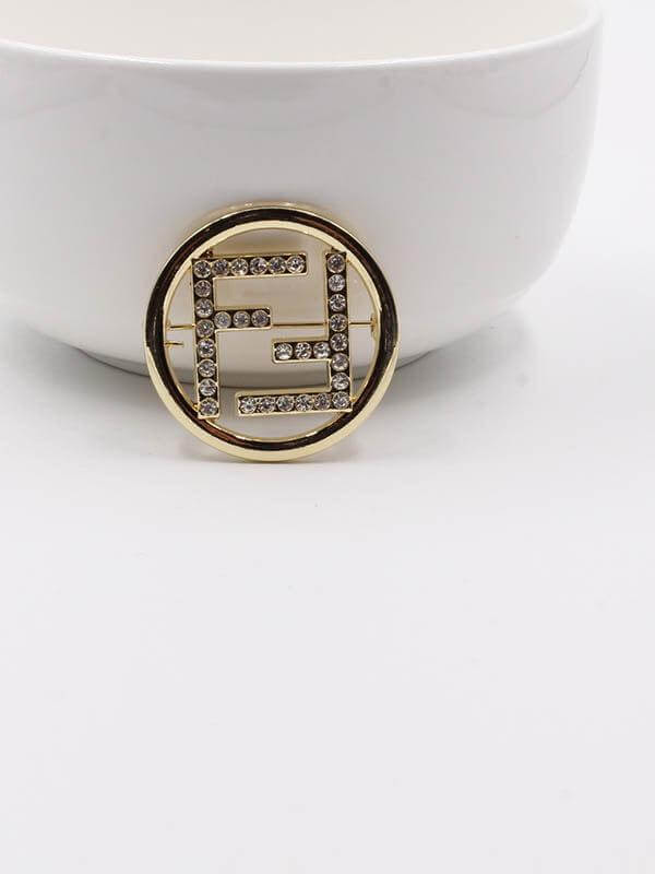 بروش فندي بروش fendi ذهبي