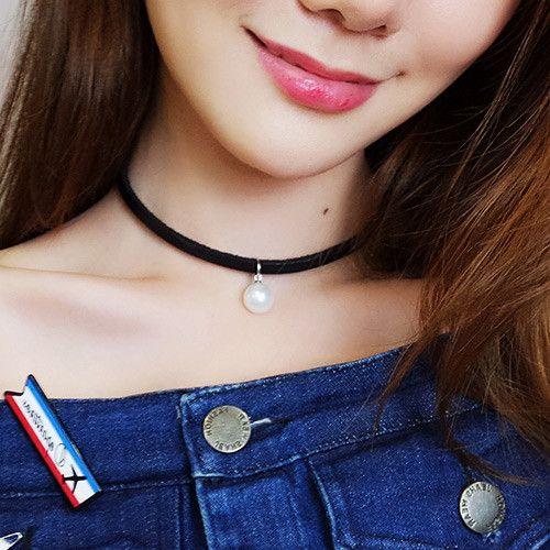 عقد اسود لولو سلسال متوفر 1 لون