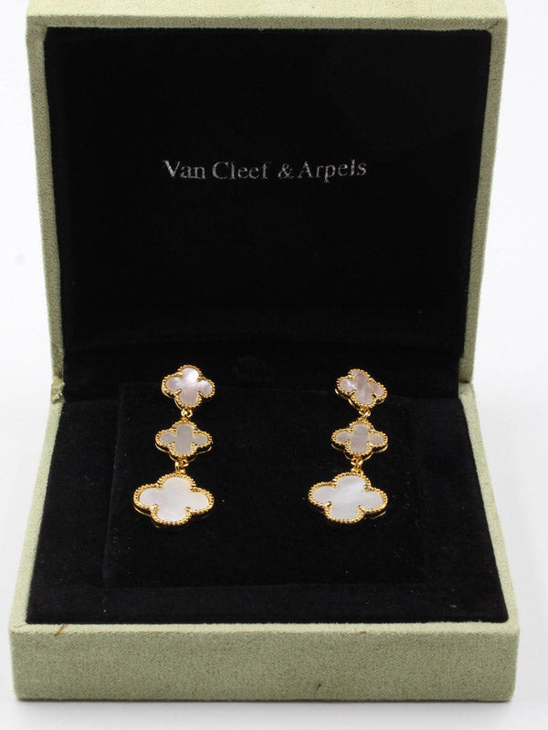 فان كليف حلق وردات طويل صدف طبيعي حلق van cleef ابيض