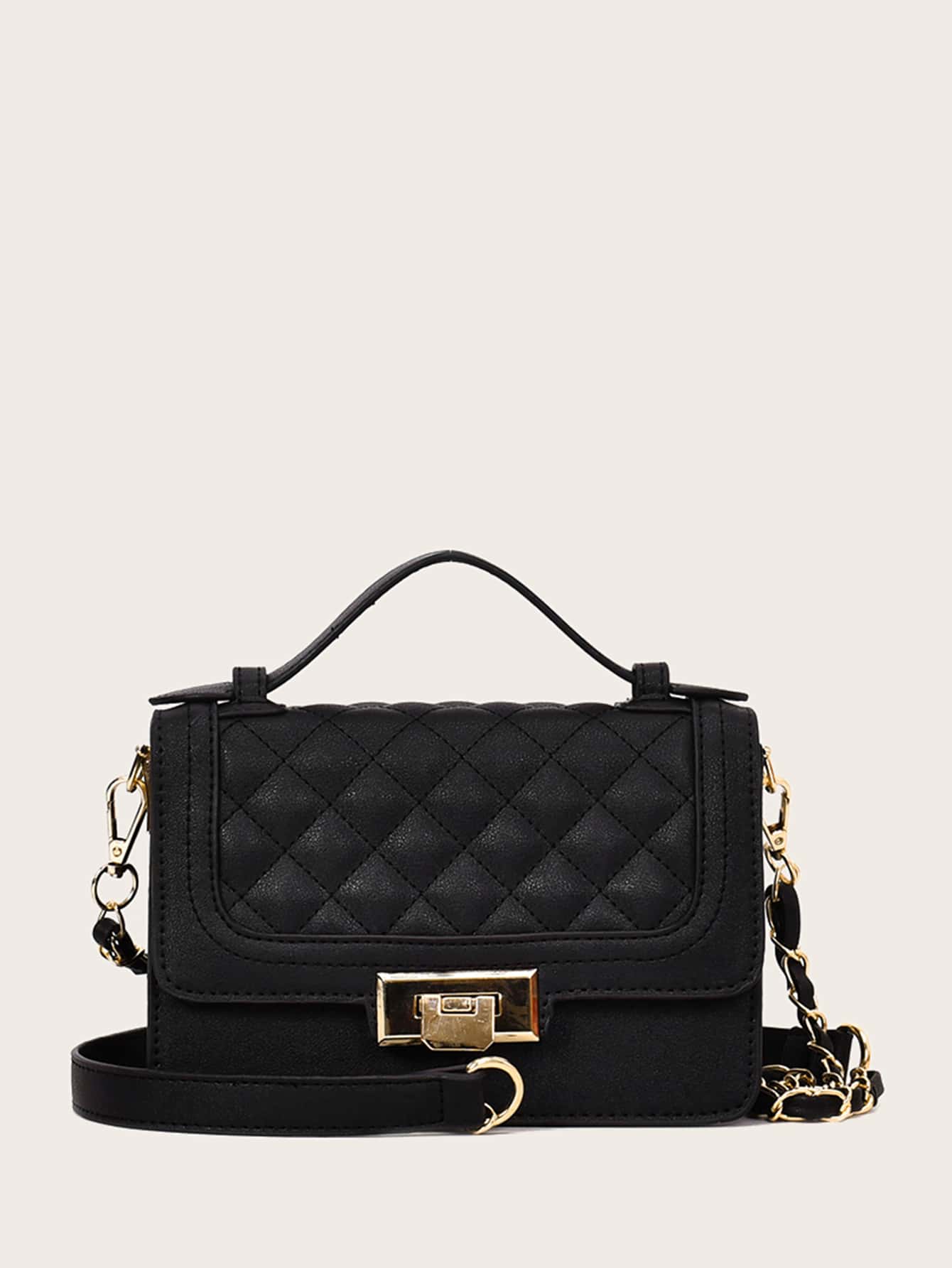 شنطة سوداء انيقة بقفل ذهبي شنط وحقائب شنط اسود