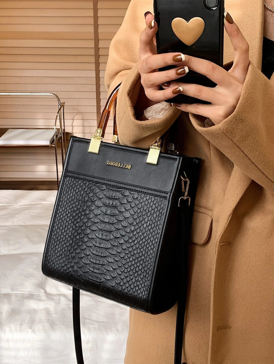 شنطة مربعة كبيرة اسود شنط وحقائب شنط اسود