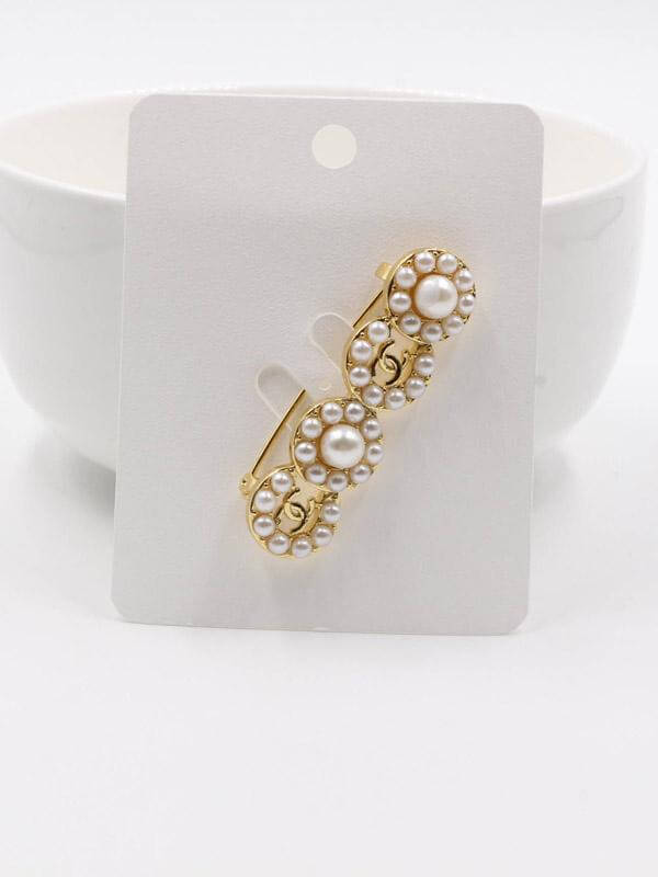 بروش شانيل ناعم بروش chanel ذهبي