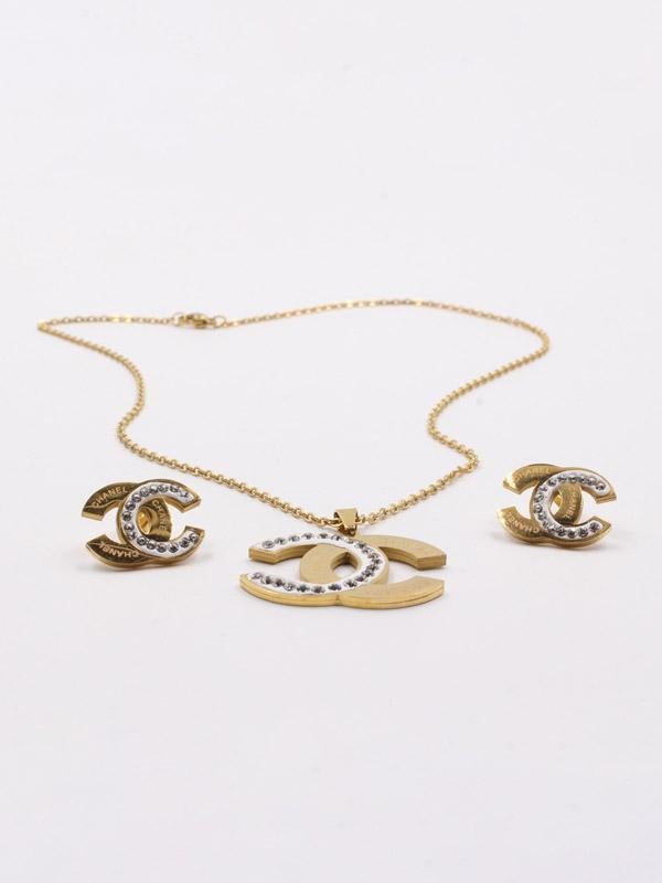 طقم شانيل كريستال اطقم chanel ذهبي