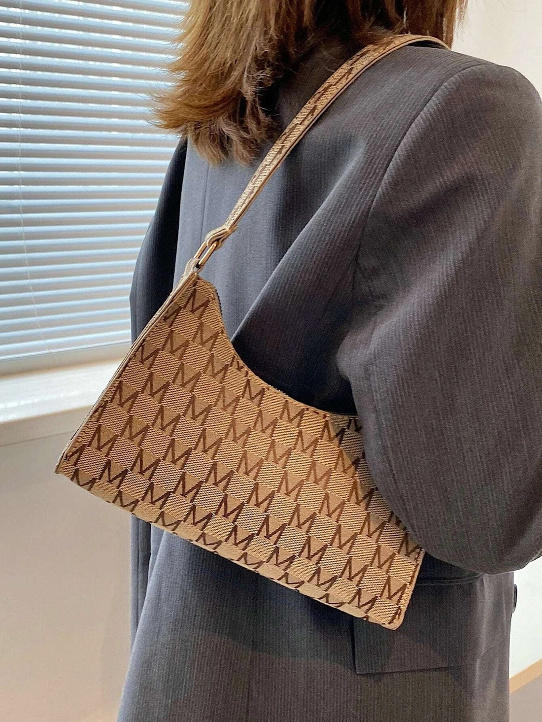 حقيبة باجيت بيج شنط وحقائب شنط بيج