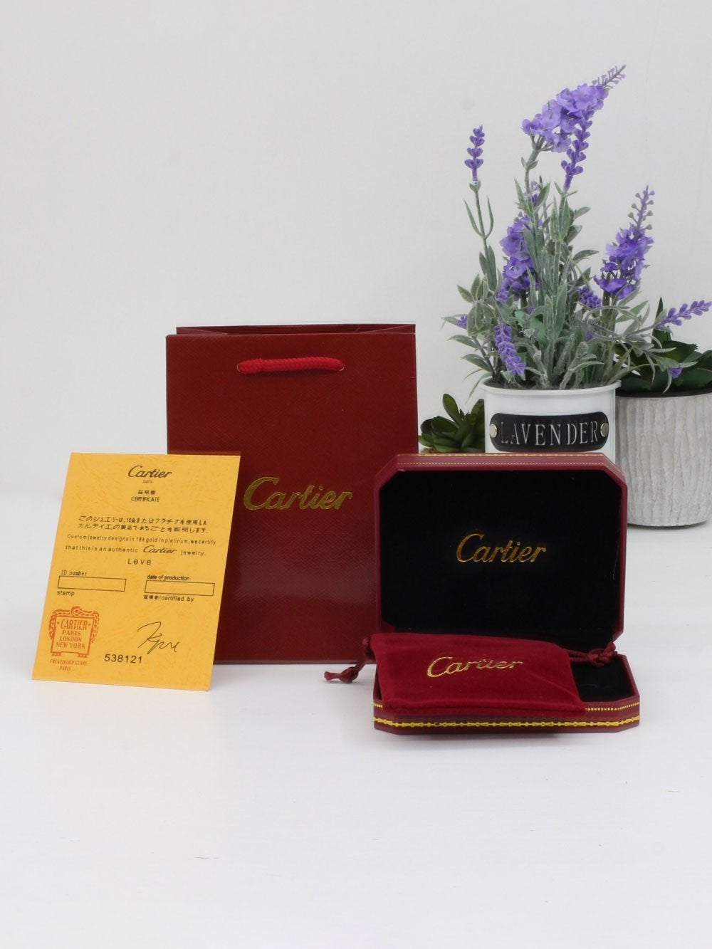 ملحقات كارتير الاصلية للاساور هدايا CARTIER