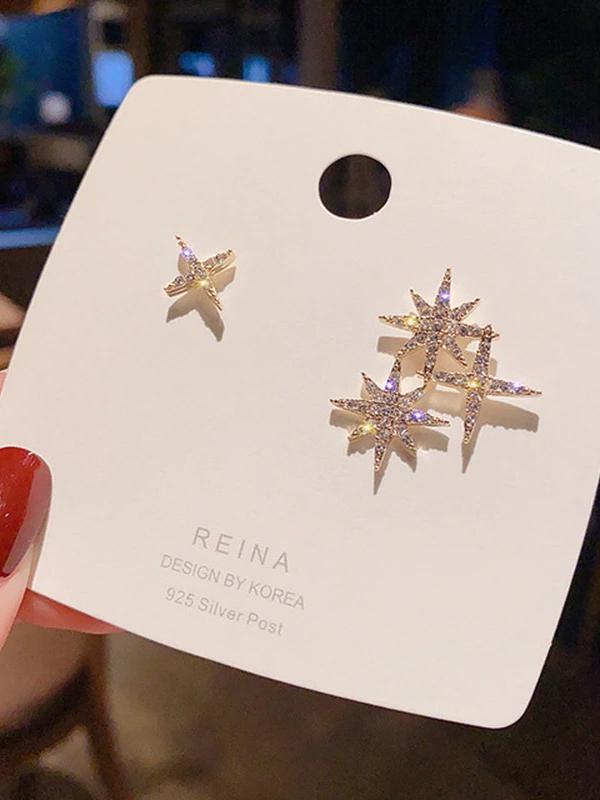 حلق لمعة النجمه حلق متوفر 1 لون ذهبي