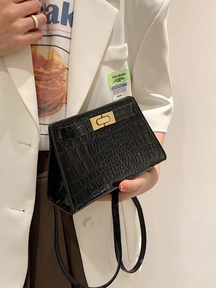 حقيبة مربعة ازرق شنط وحقائب شنط