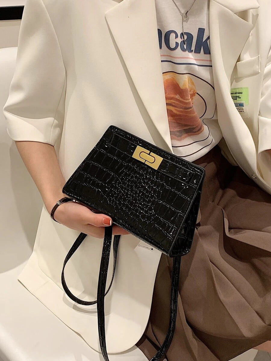 حقيبة مربعة ازرق شنط وحقائب شنط اسود