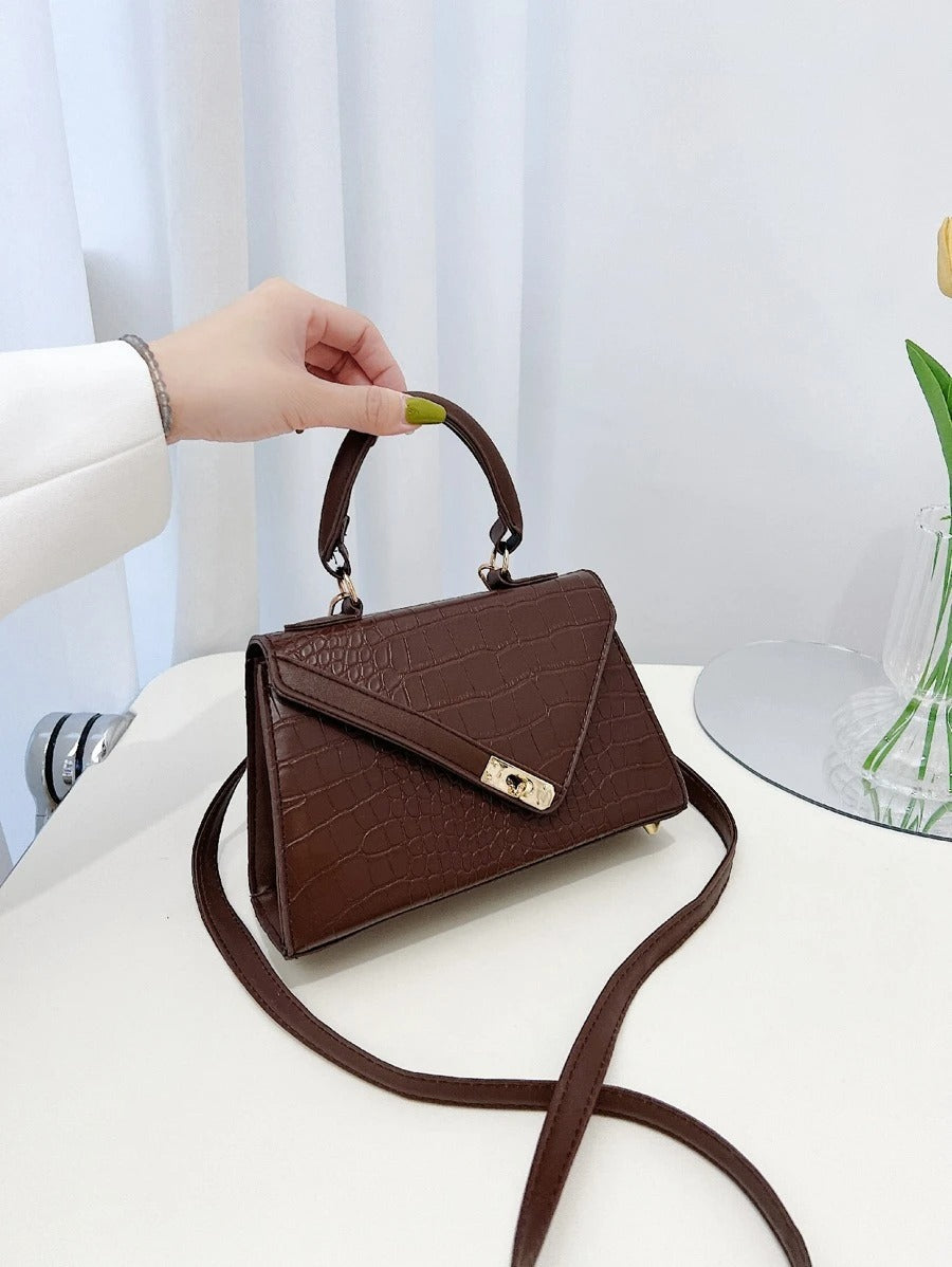 شنطة كتف بقفل مطرز شنط وحقائب شنط