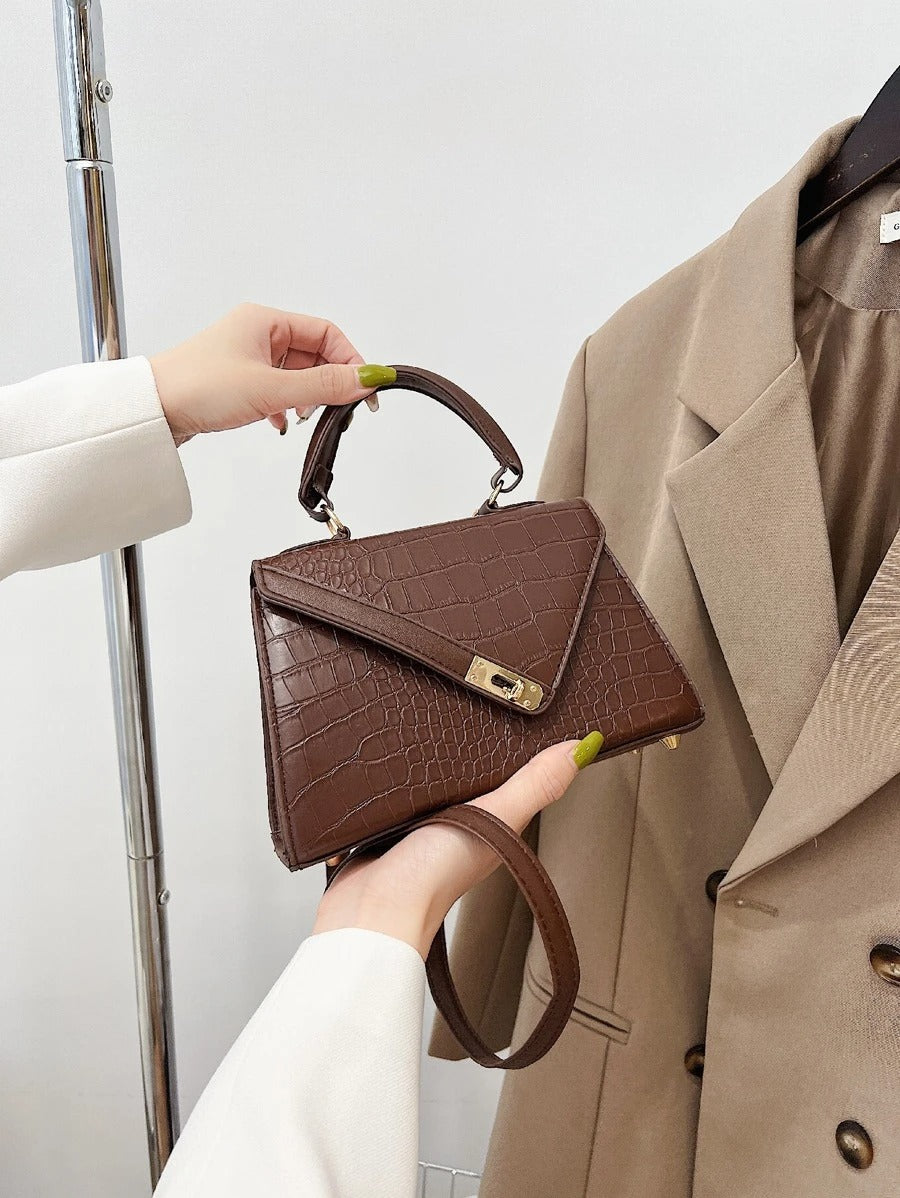 شنطة كتف بقفل مطرز شنط وحقائب شنط