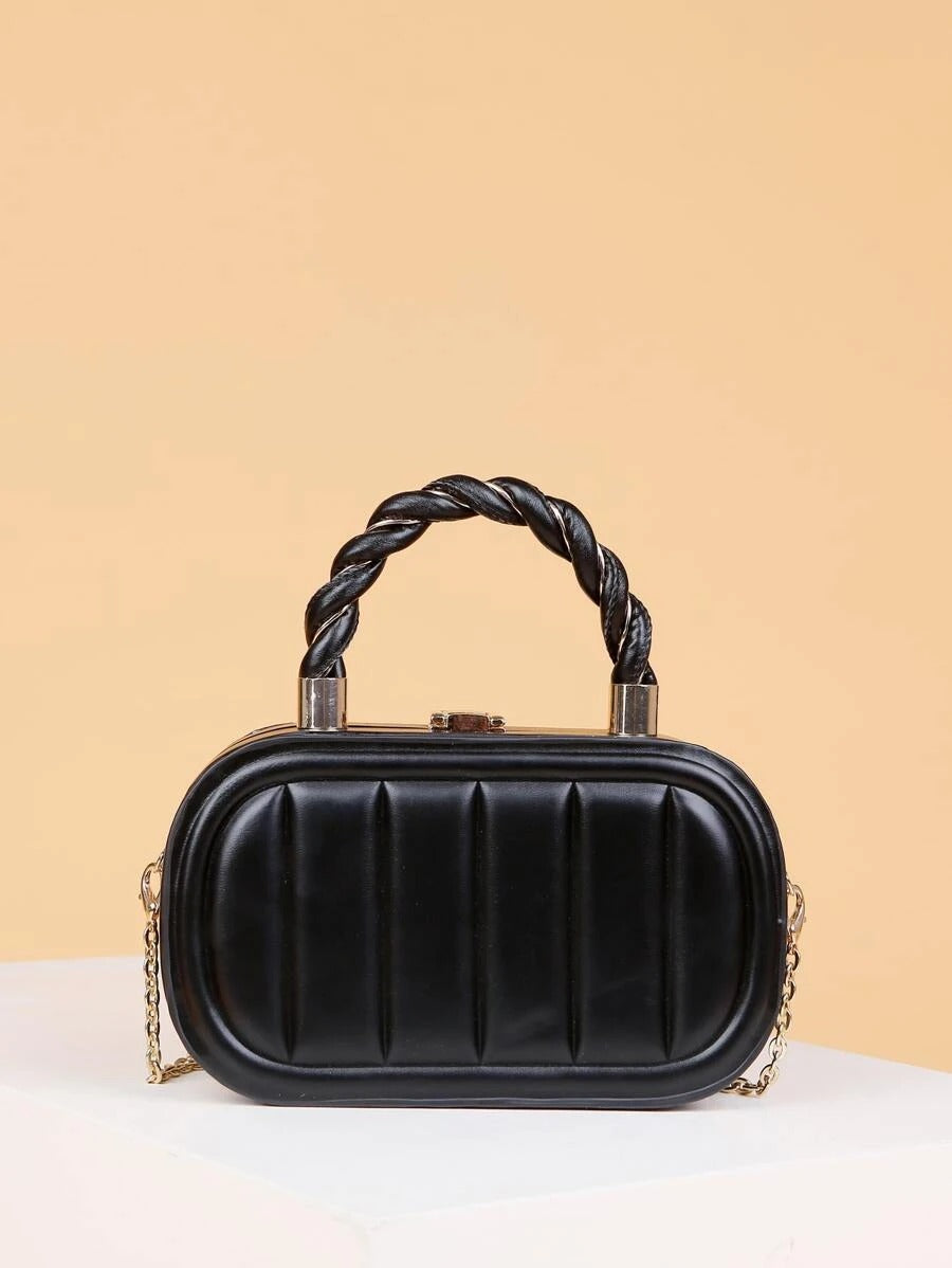 حقيبة شكل صندوق اسود شنط وحقائب شنط