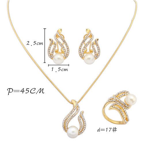 طقم سهره مزخرف لولو اطقم متوفر 1 لون