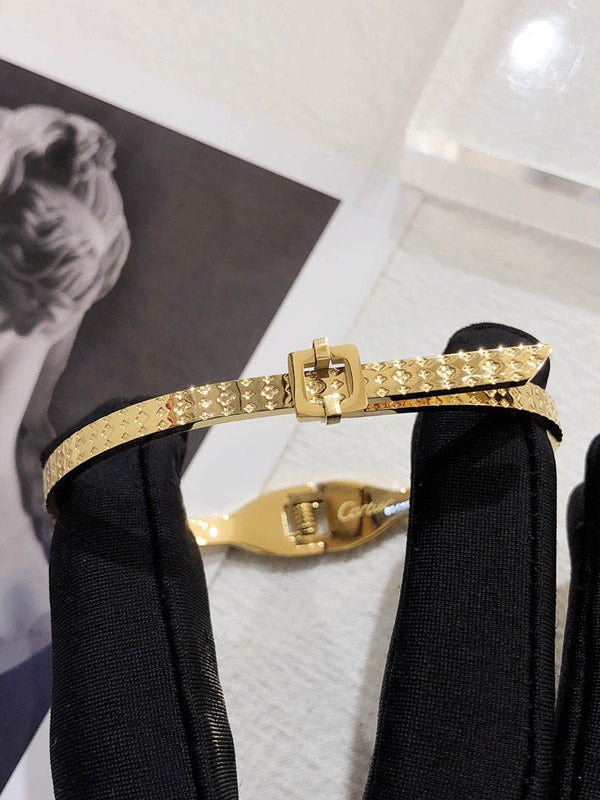 اسوارة لويس فيتون شكل حزام اسواره louis vuitton