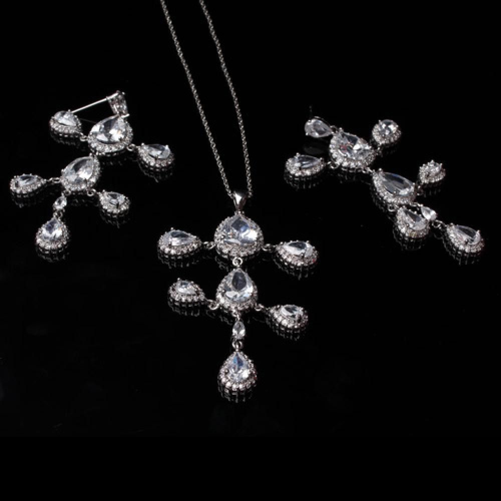 طقم سهره زركون سيفن ستونز اطقم متوفر 2 لون فضي