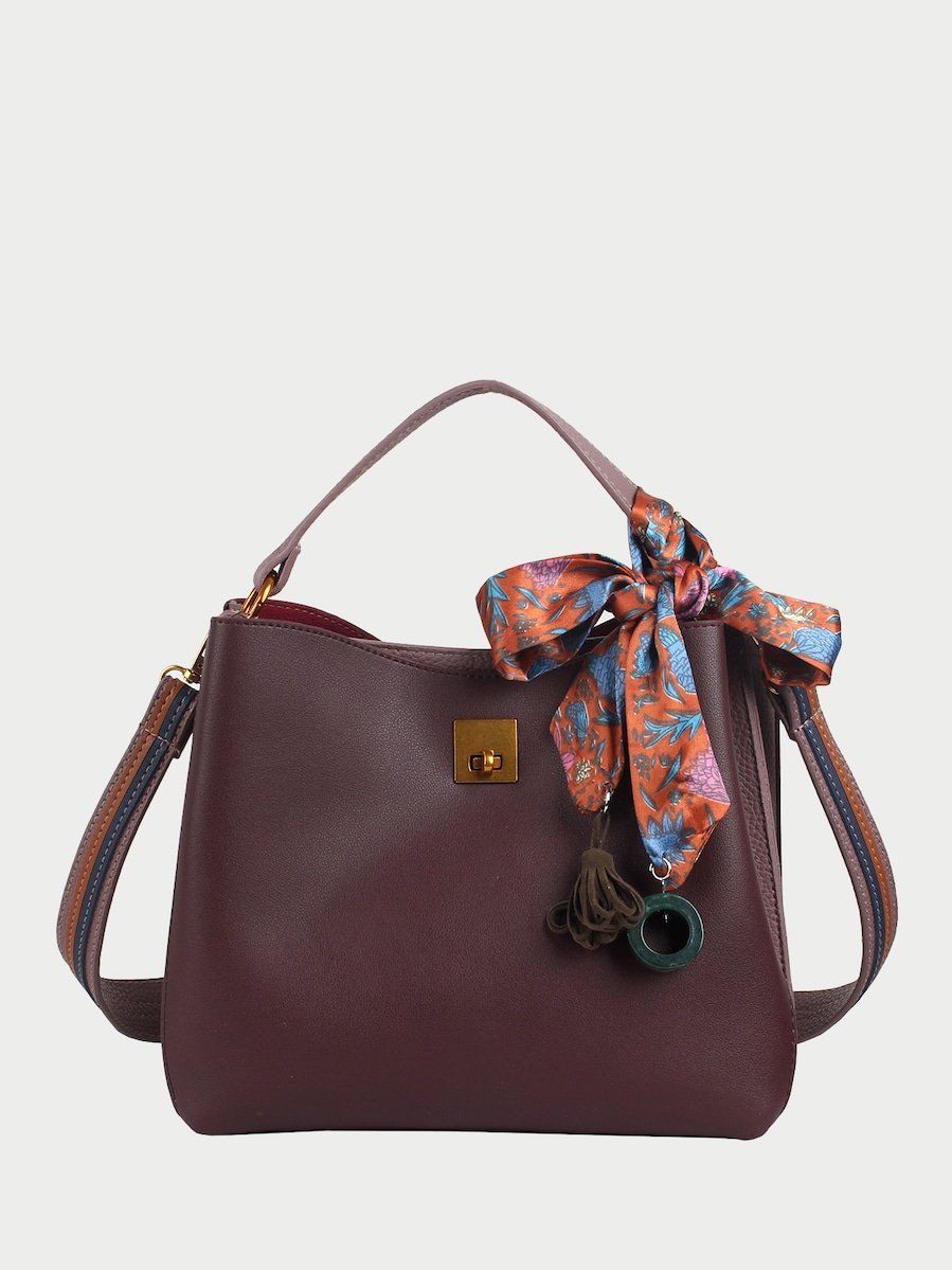 شنطه سوداء بربطه شنط وحقائب متوفر 5 لون