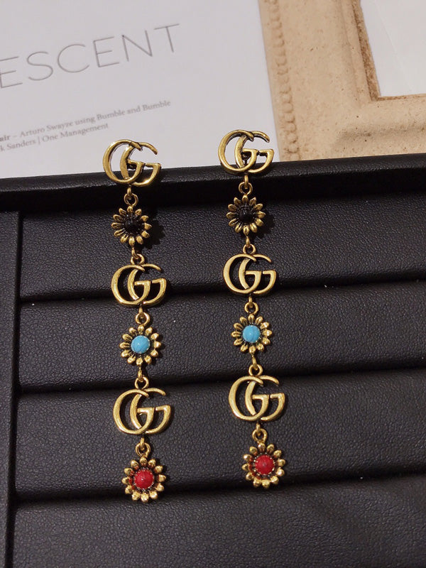 حلق قوتشي طويل حجر طبيعي حلق gucci
