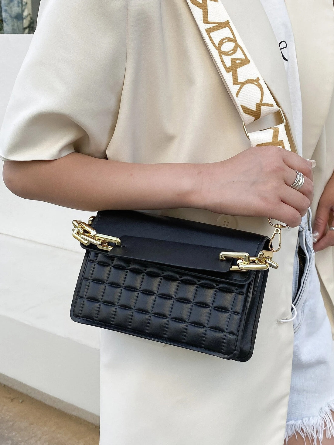 حقيبة ساتشل نقش مربع شنط وحقائب شنط