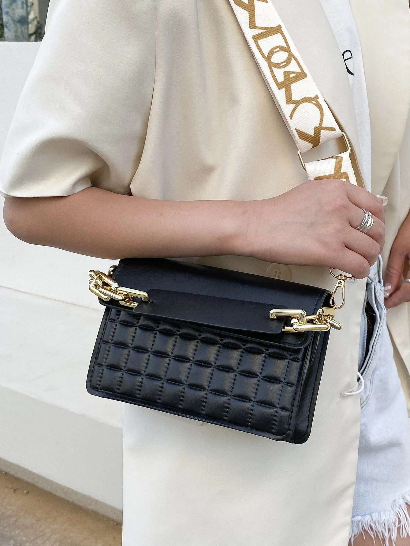 حقيبة ساتشل نقش مربع شنط وحقائب شنط