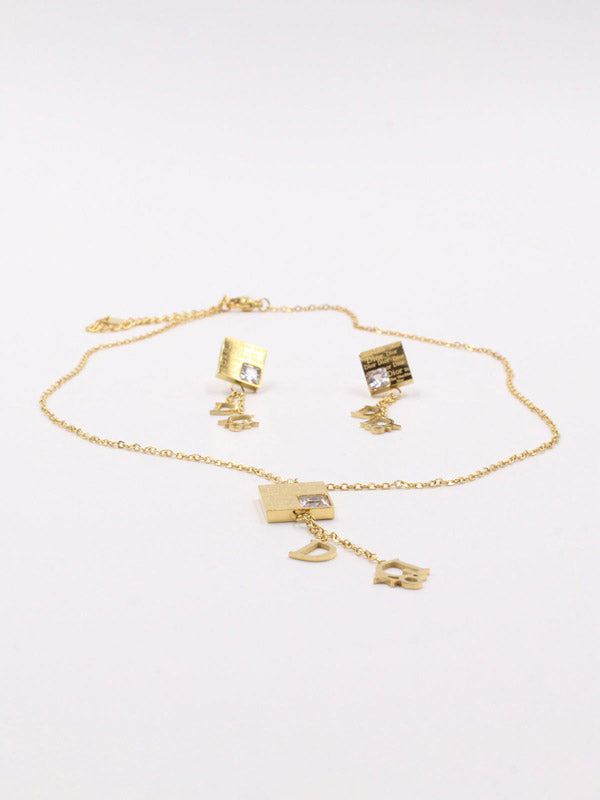 طقم ديور نسائي اطقم dior