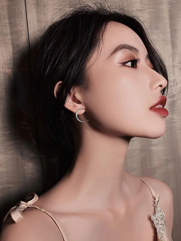 حلق هلال ونجمة حلق متوفر 2 لون