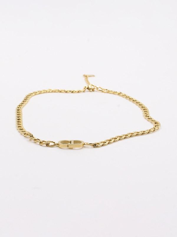 عقد ديور ناعم سلسال dior