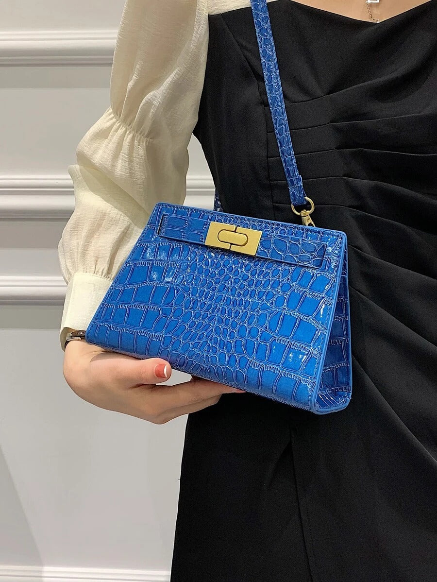 حقيبة مربعة ازرق شنط وحقائب شنط