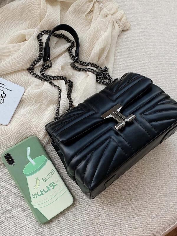 شنطة كتف بتفاصيل شنط وحقائب شنط