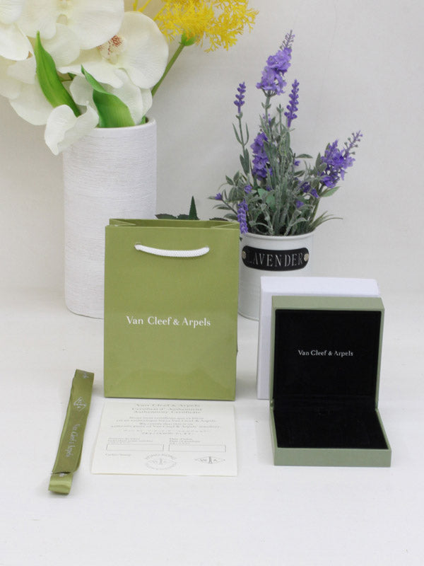 ملحقات فان كليف الاصلية 2 هدايا van cleef