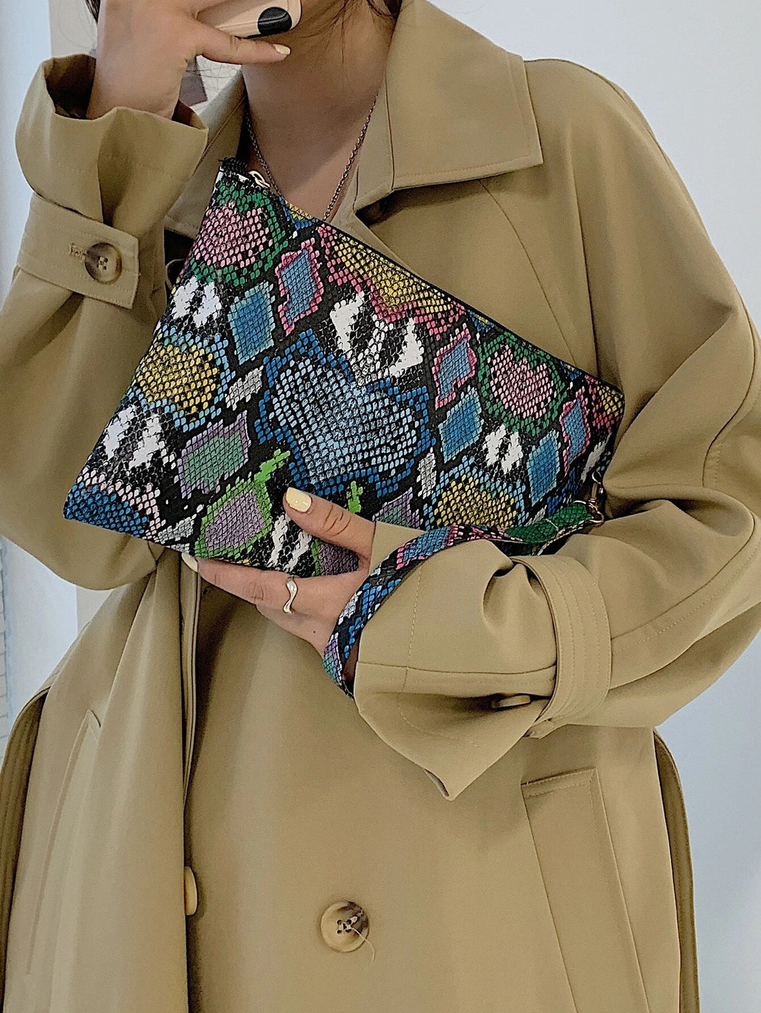 كلتش ملون شنط وحقائب شنط