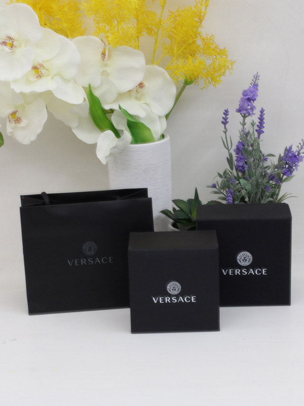 ملحقات فيرساتشي الاصلية هدايا versace