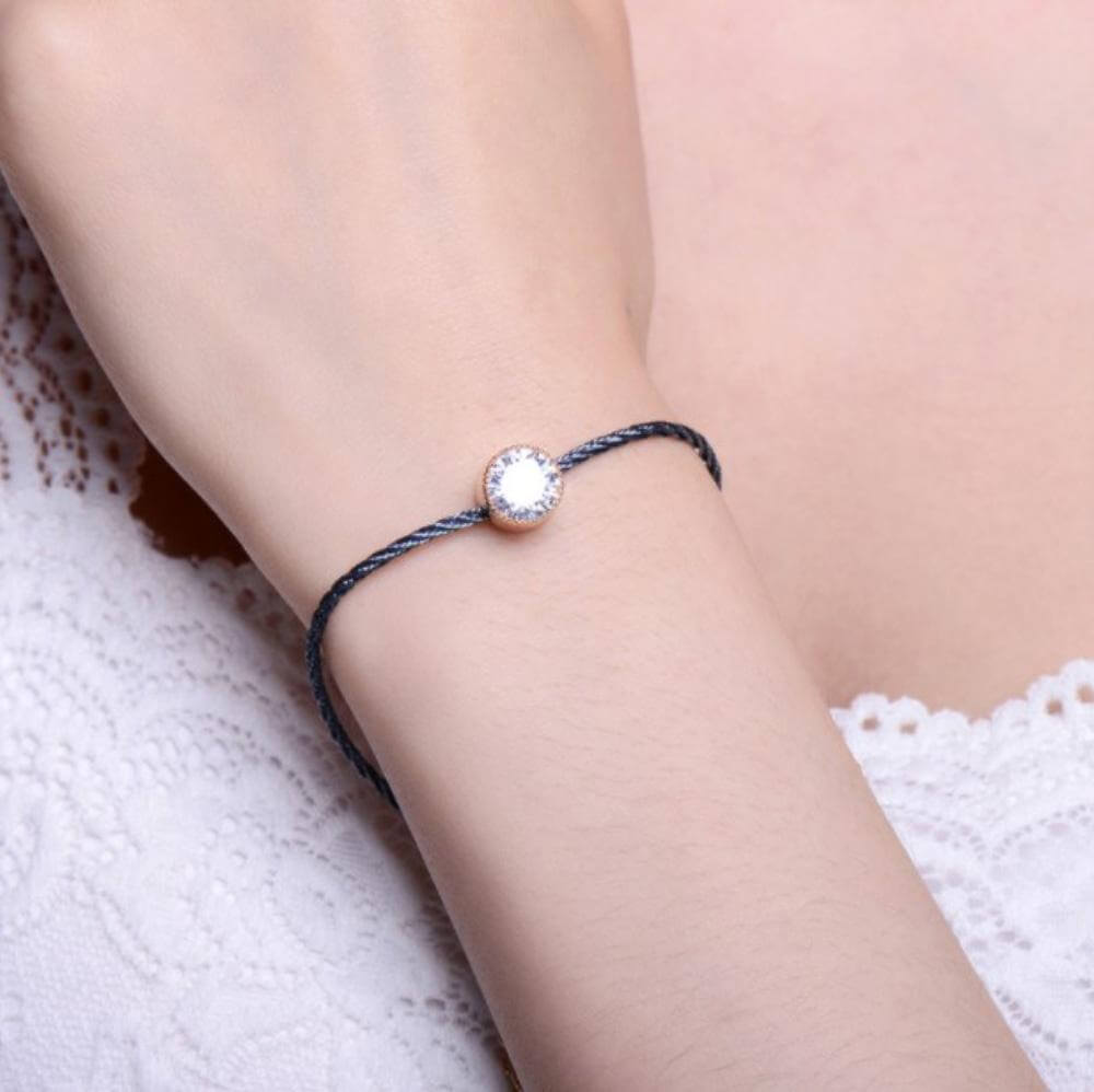 اسواره روب زركون بلون رمادي اسواره متوفر 1 لون