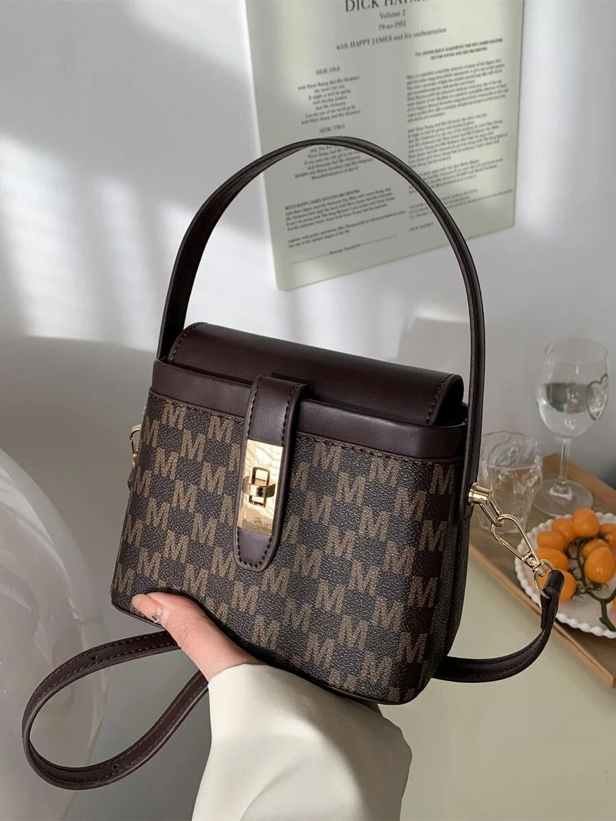 حقيبة مربعة طباعة بني شنط وحقائب شنط