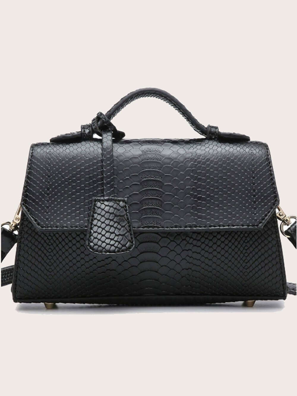 حقيبة كلاتش جلد ثعبان انيقة شنط وحقائب شنط اسود