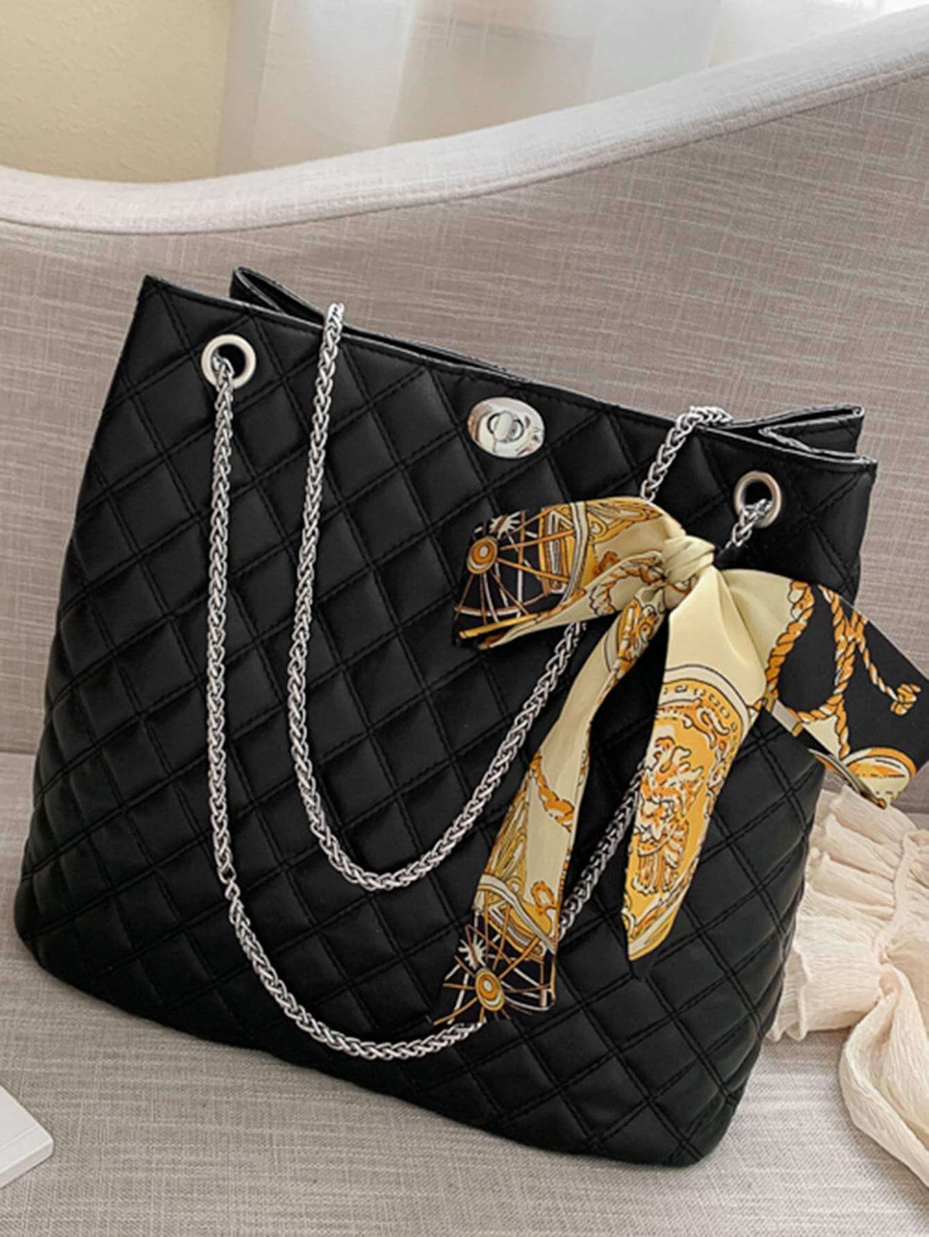 حقيبة يد بوشاح ملون شنط وحقائب شنط