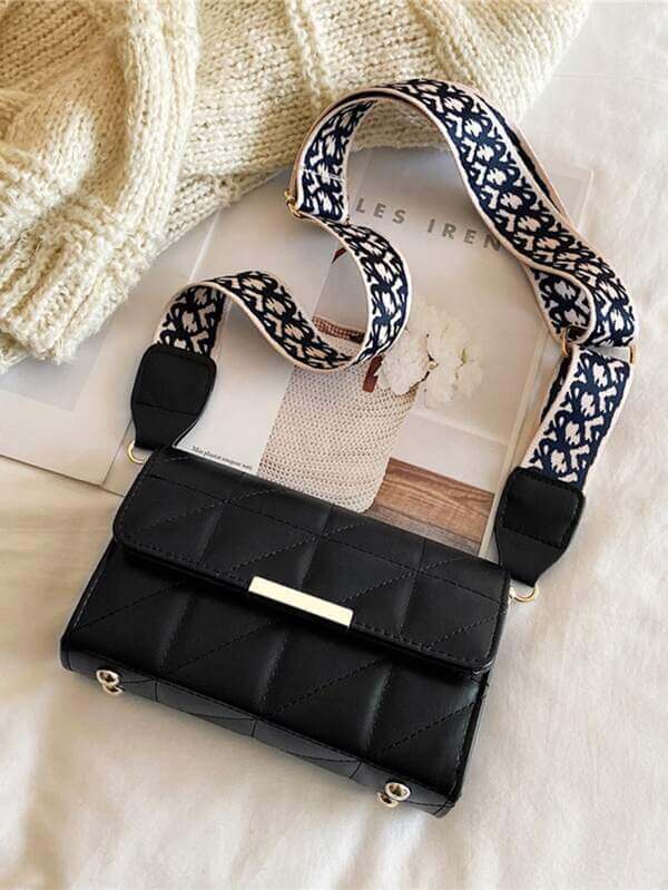 حقيبة صغير سوداء بحزام مطرز شنط وحقائب شنط