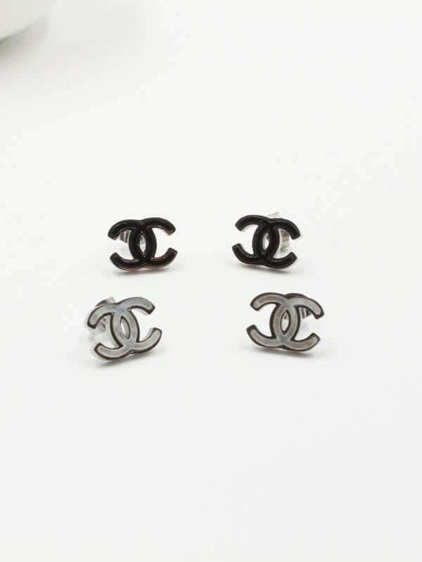 حلق شانيل شيل فضي حلق chanel