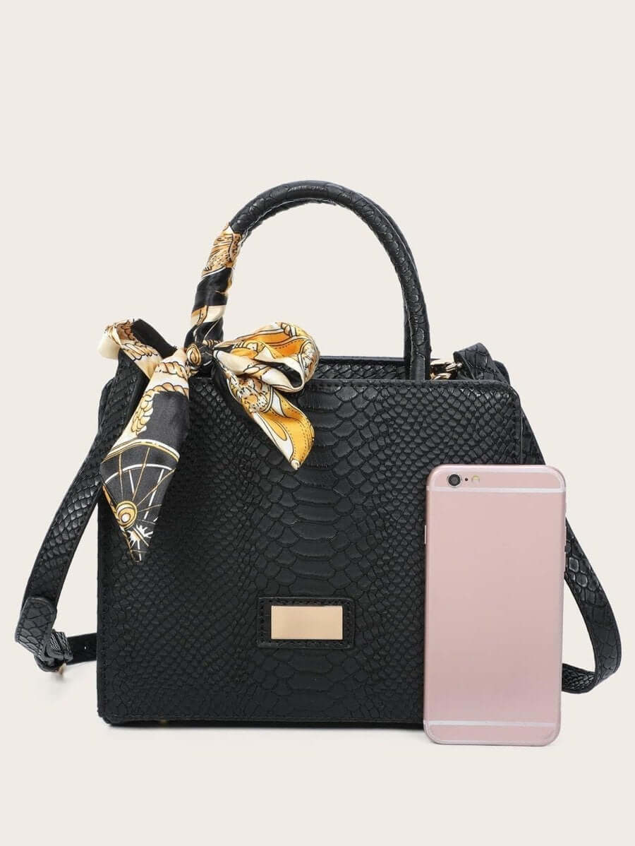 حقيبة كتف جلد بوشاح ملون شنط وحقائب شنط