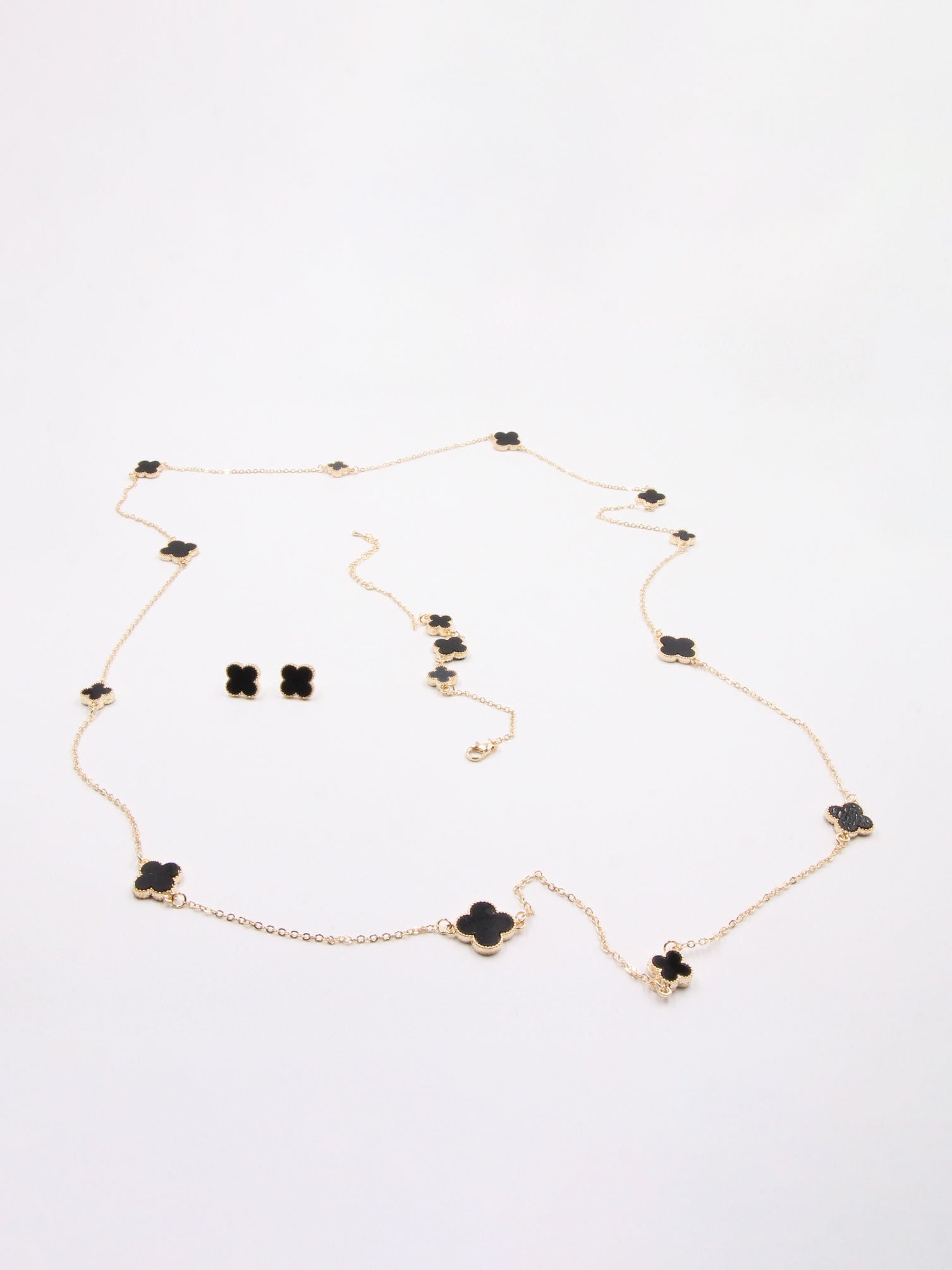 طقم فان كليف طويل 3 قطع اطقم van cleef