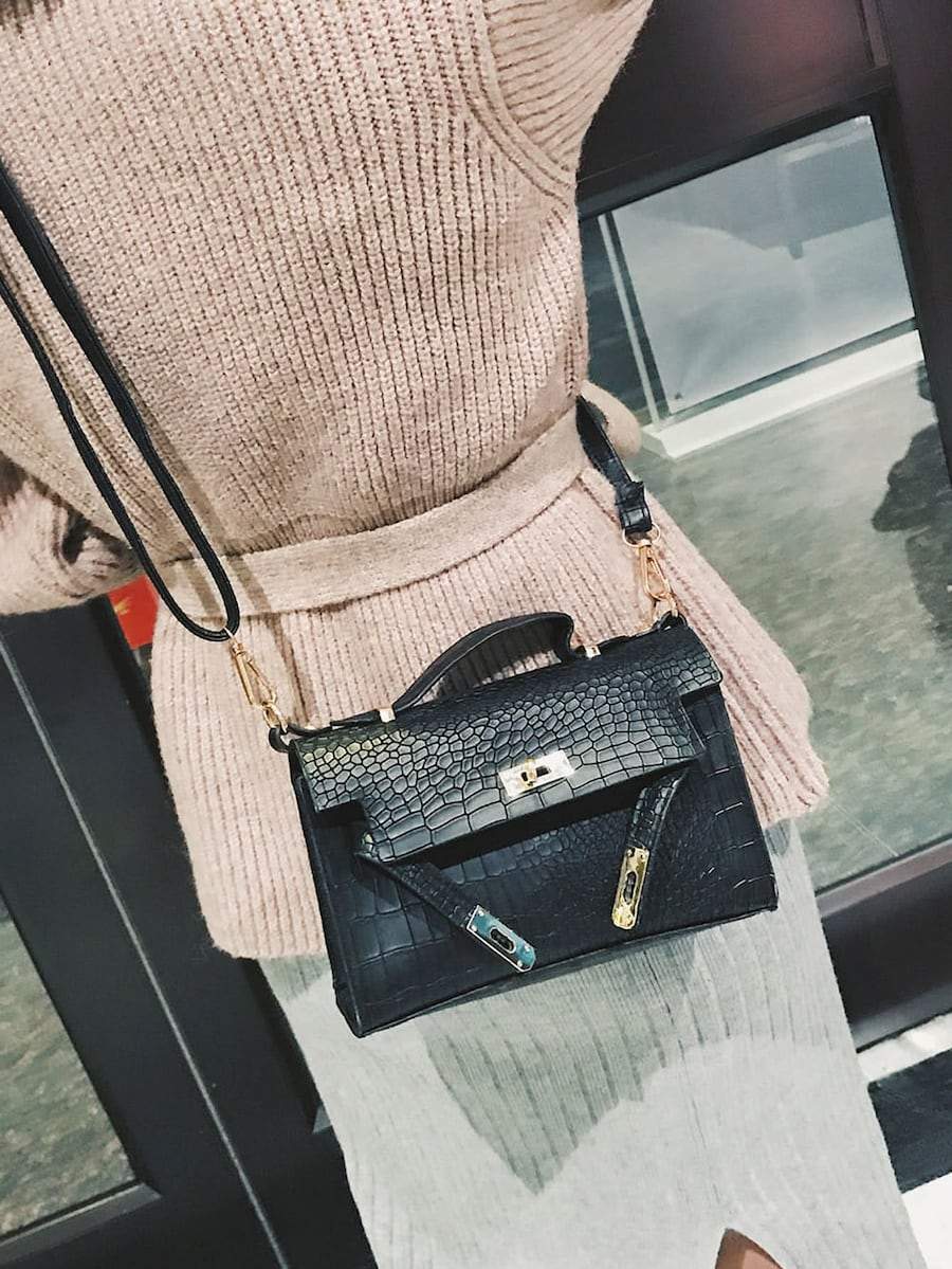 شنطه سوداء بريتي لوك شنط وحقائب شنط