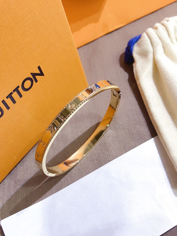 اسوارة لويس فيتون ستامب لوقو اسواره louis vuitton ذهبي