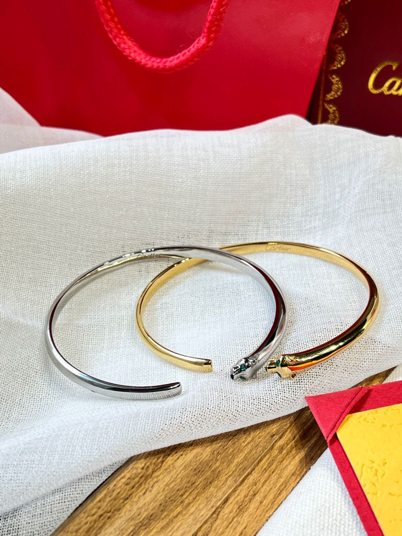 اساور كارتير بانقل اوبن سايز كبير اسواره CARTIER