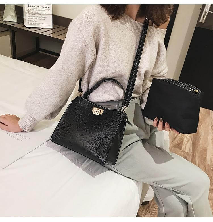 حقيبه باك اوف انيقه جلد تمساح شنط وحقائب شنط