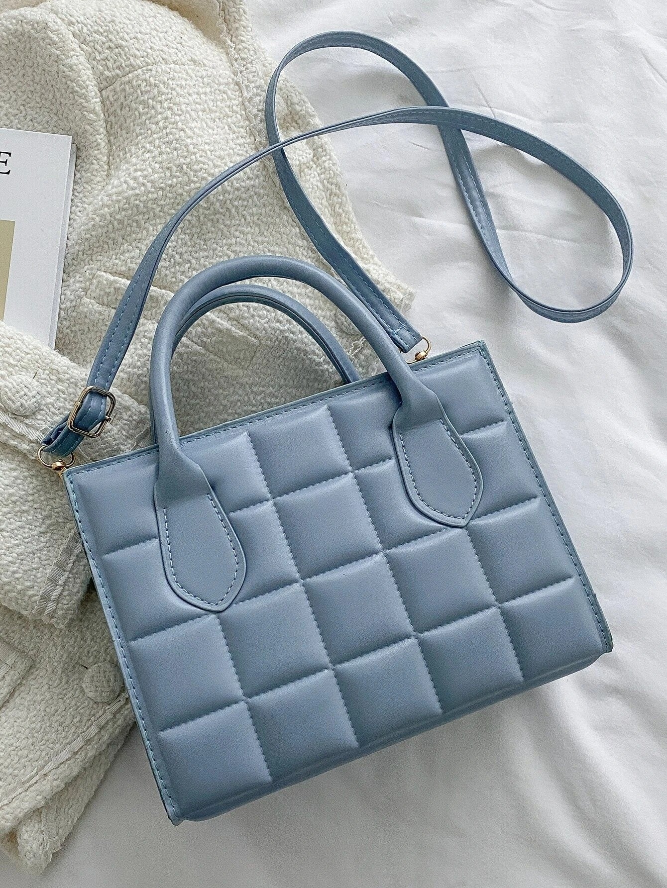 حقيبة مربعة سماوية شنط وحقائب شنط