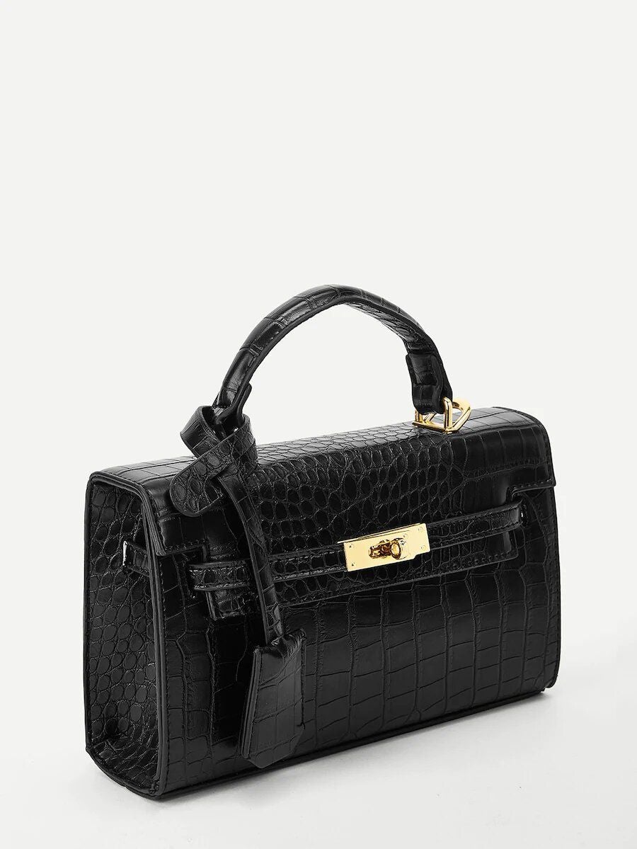 شنطه سوداء شنط وحقائب شنط