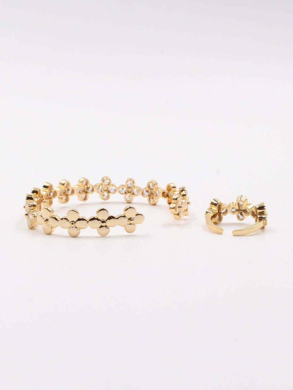 اسوارة فان كليف الورده مع خاتم اسواره van cleef