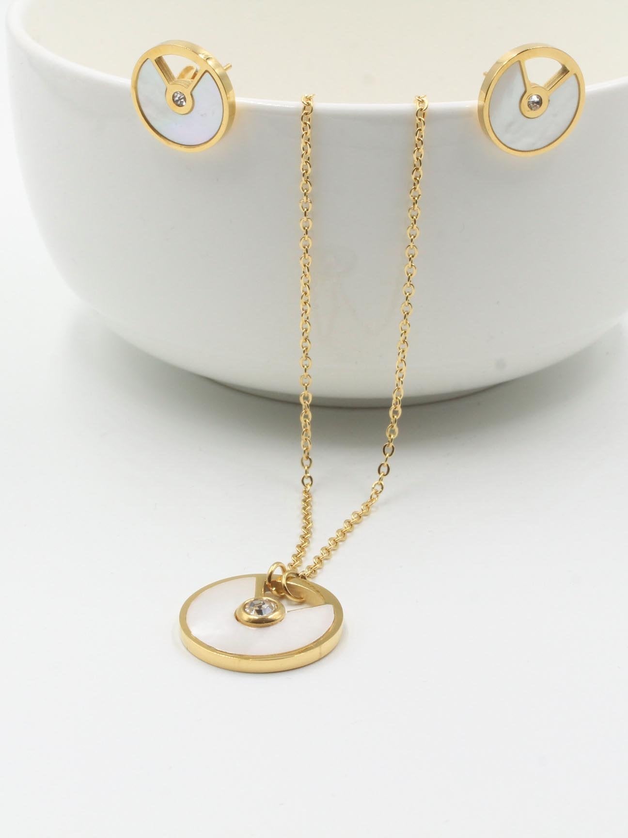 طقم كارتير مدور اطقم متوفر 2 لون