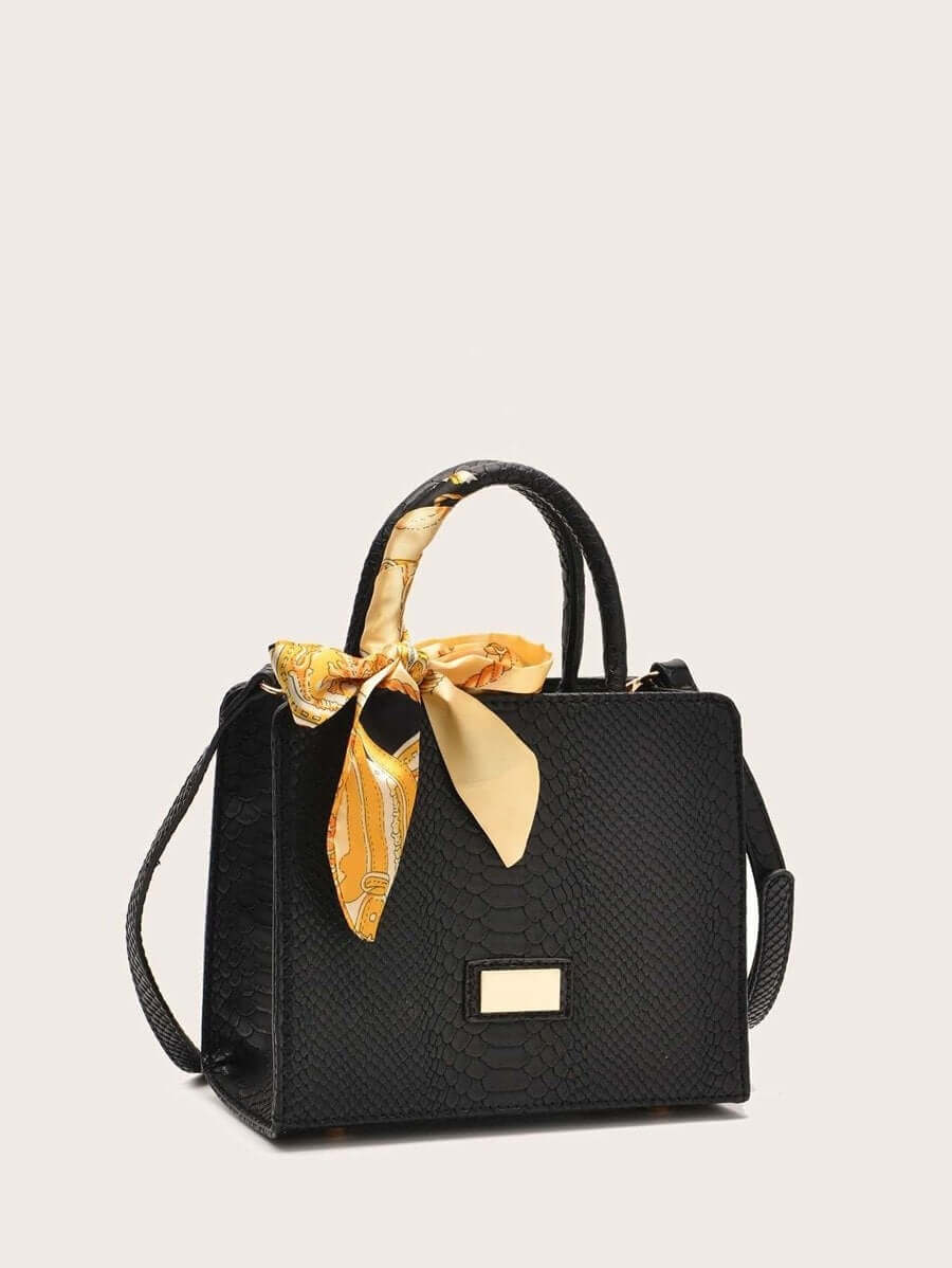 حقيبة كتف جلد بوشاح ملون شنط وحقائب شنط